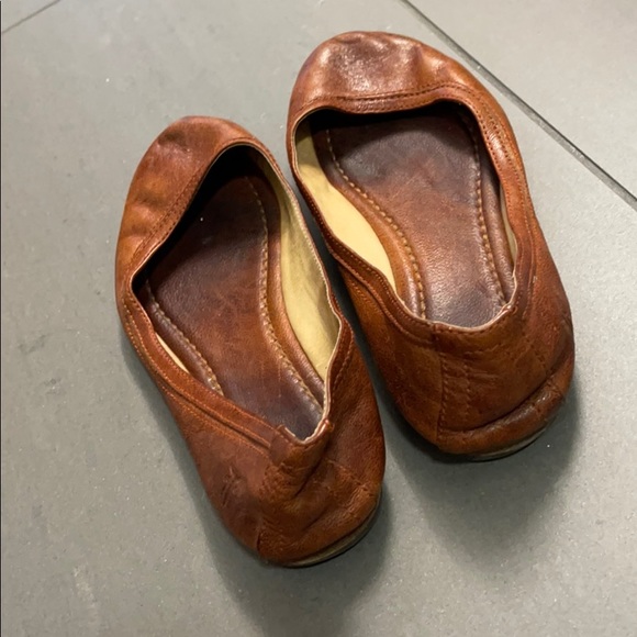 Frye Chestnut Leather Flats - Picture 5 of 9